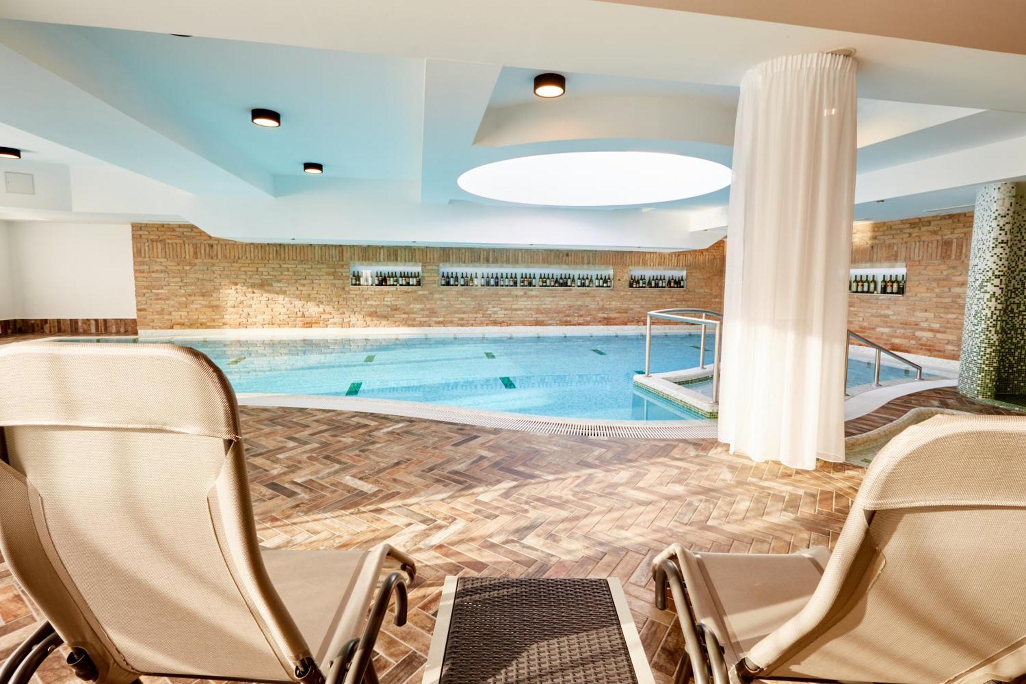 Crocus Gere Bor Hotel Resort&Wine Spa Villány Exterior foto