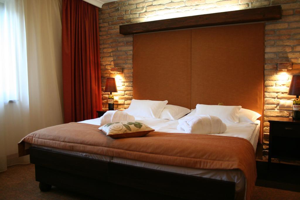 Crocus Gere Bor Hotel Resort&Wine Spa Villány Exterior foto